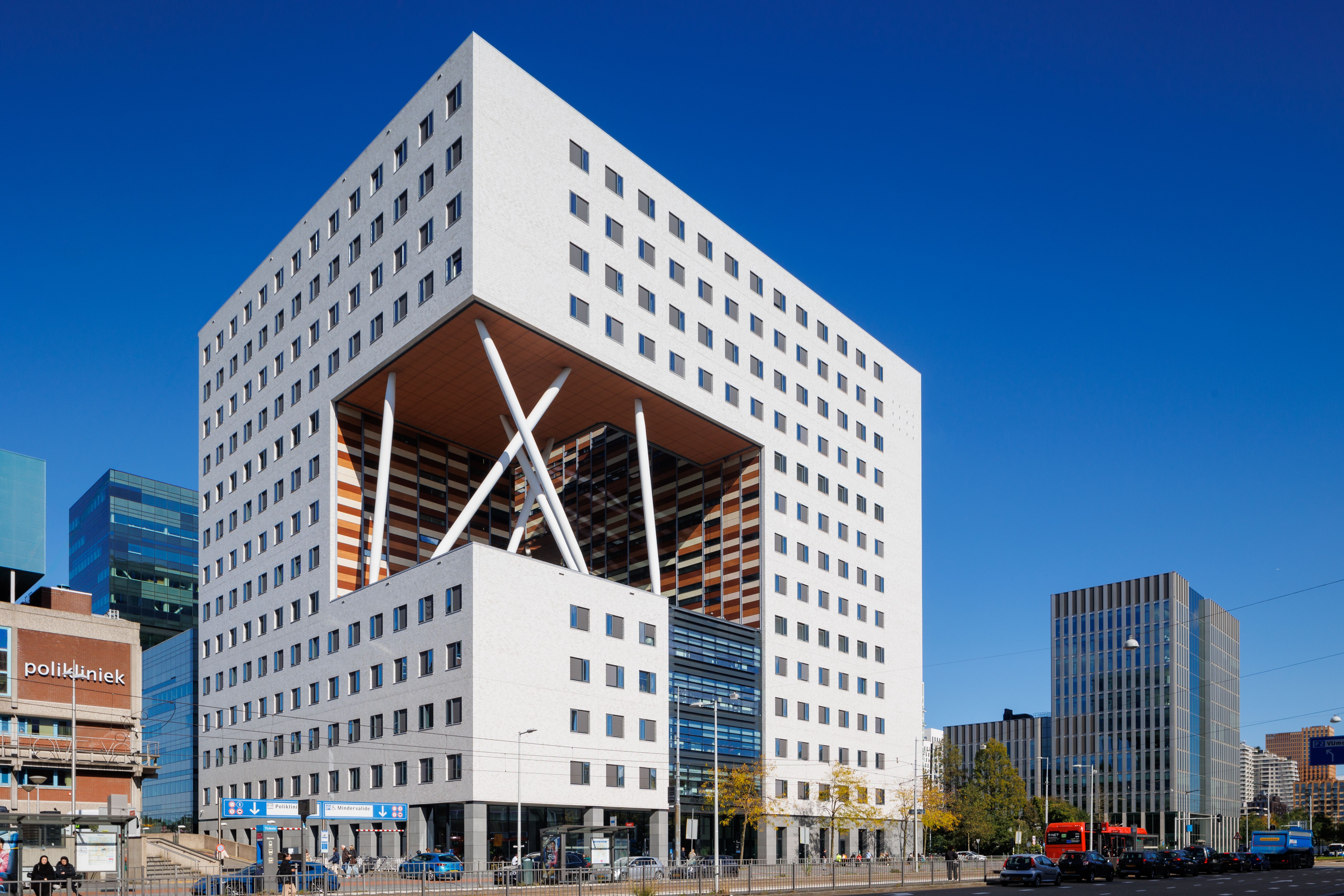 Zakelijke architectuur in Amsterdam